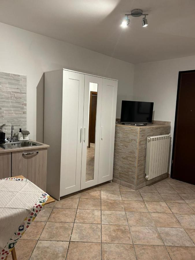 Miriale House Aeroporto Fiumicino Apartment Luaran gambar